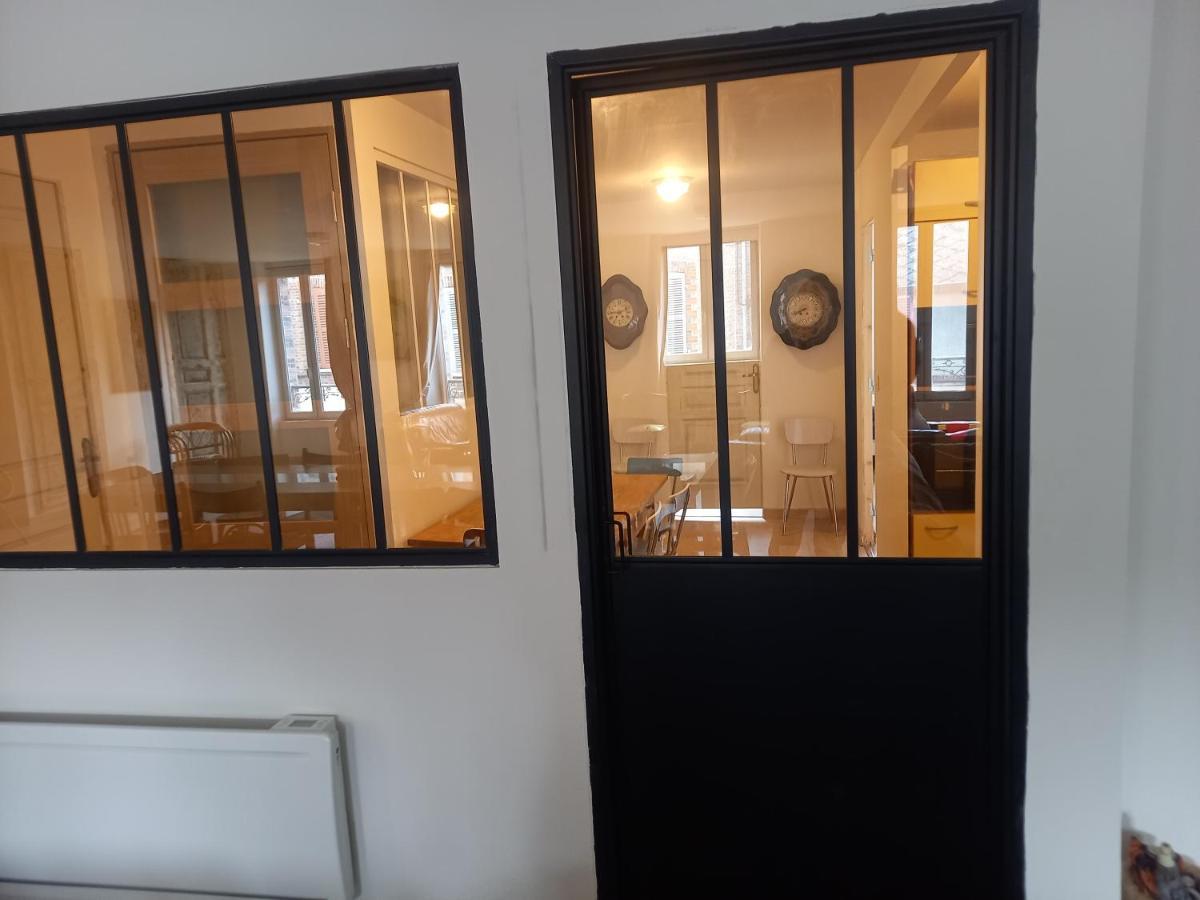 Logement Entier Spacieux Et Confortable A 1 H De Paris Courtenay  Extérieur photo